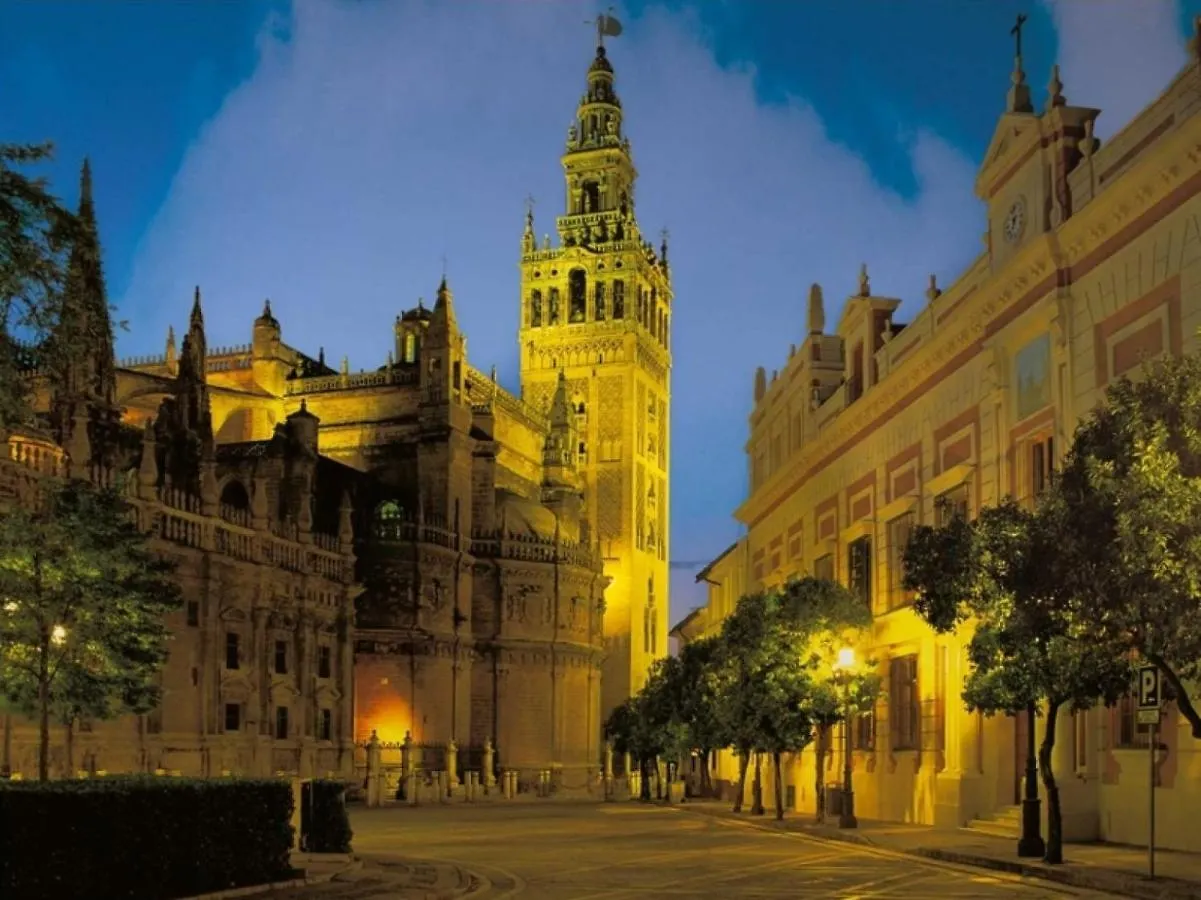 Ad1B Arenal 3Br Apartment, 250 Mtrs From Cathedral Seville Spain